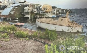 Новини України - Експосадовця МО підозрюють у продажі списаних військових кораблів ЗСУ