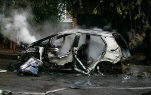 Авто новини - Електромобілі горять рідше за авто з ДВЗ - дослідження