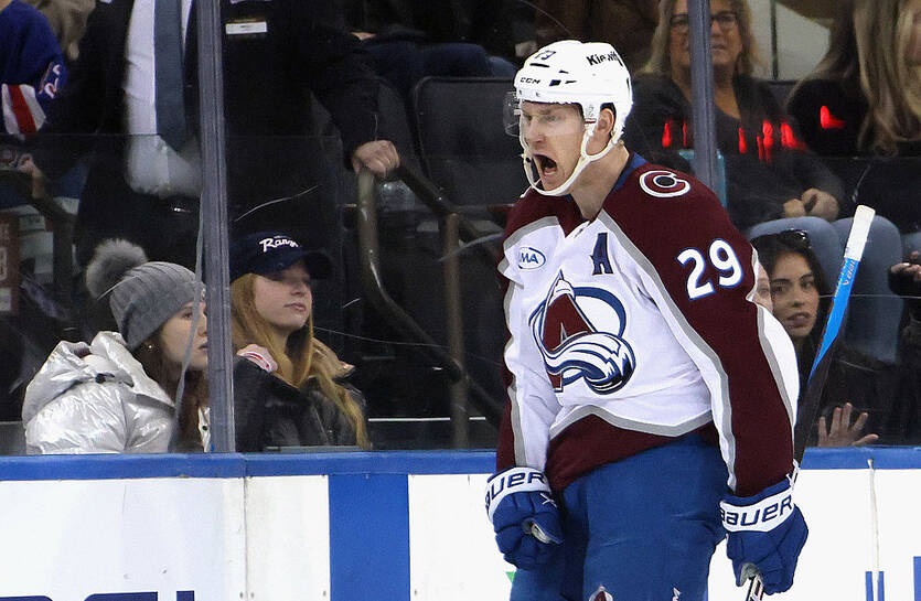 Новини спорту - Ніч в НХЛ: Айлендерс виривають перемогу