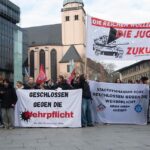 Німецькі студенти почали протести проти відновлення військової служби