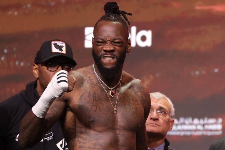 Підганяй коней: Вайлдер квапить Усика з рішенням