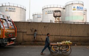 Поставки нафти з РФ в Індію впали до найнижчого рівня за три роки – ЗМІ