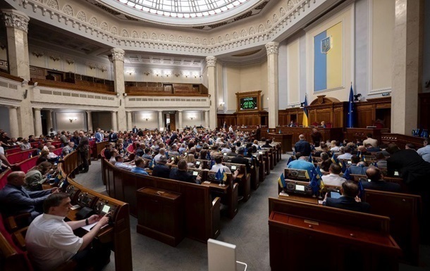 Правовий статус військових-іноземців: Рада ухвалила важливий законопроєкт