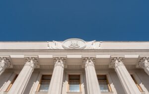 Новини України - Рада підтримала законопроєкт про загальнонаціональну хвилину мовчання