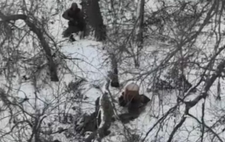 Росіяни розстріляли двох полонених на Донеччині