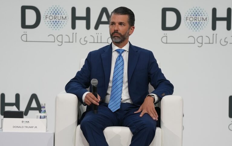 Син Трампа вважає, що його батько може вийти з мирного процесу щодо України