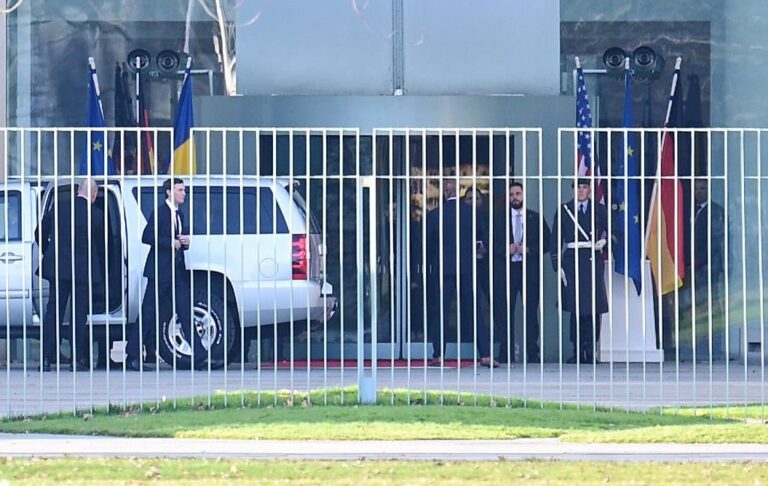 У Берліні завершились переговори Україна-США