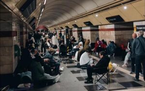 Новини Києва - У Києві чутно вибухи: РФ масовано атакує ракетами