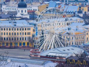 Новини Києва - У Києві демонтують Колесо огляду на Подолі