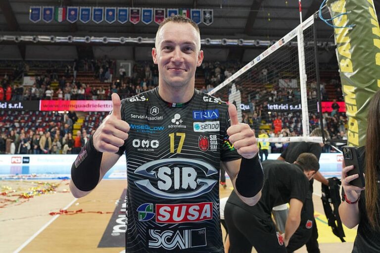 Українець у складі Перуджи став чемпіоном світу з волейболу