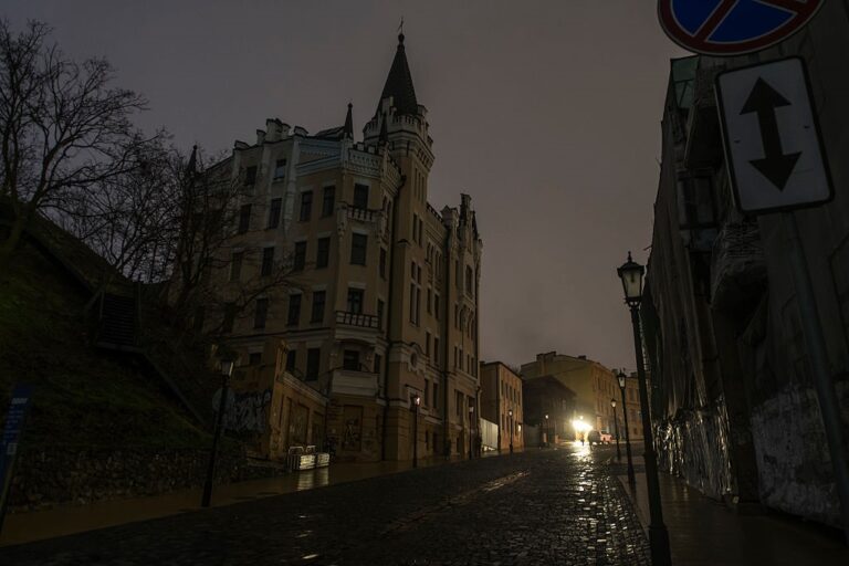 В Укренерго визначились із відключеннями на суботу