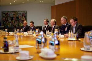 Новини України - Віткофф прокоментував обговорення "мирного плану"