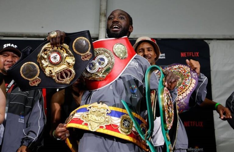 Визнання сезону: Кроуфорд став боксером року за версією BoxingScene