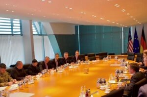 Новини України - WSJ: Мирні переговори стають боротьбою США і Києва