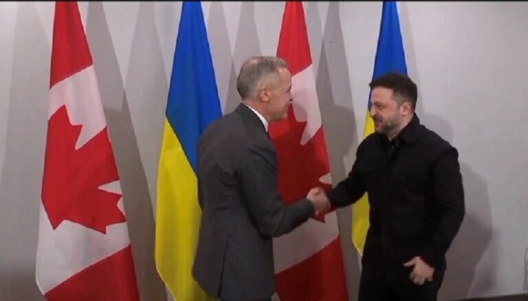 Зеленський прибув до Канади