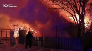 Сумщина: рятувальники  ліквідували пожежі, спричинені російськими ударами