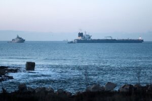 Другий тіньовий танкер РФ втратив керування у Середземному морі