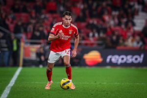 Новини спорту - Двофланговий захисник Бенфіки навряд чи затримається в Португалії