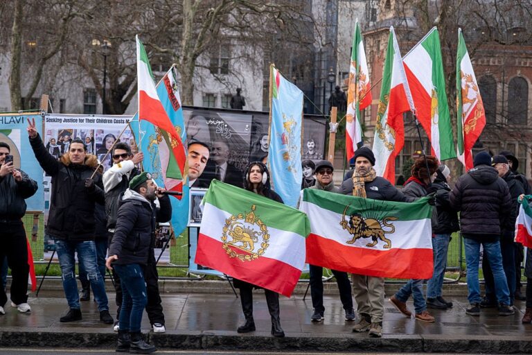 Іран залишився без інтернету на тлі протестів