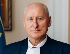 Кінець суддівських привілеїв ВРП позбавила Бориса Плотніцького статусу судді у відставці через вирок за корупцію