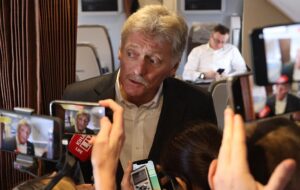 Кремль бачить “прогрес” у переговорах щодо України