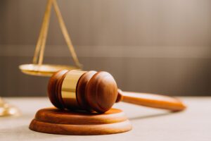 Литва судитиме шістьох іноземців за спробу теракту на оборонному заводі