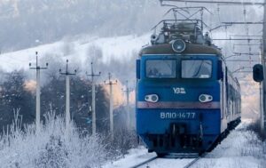 На Дніпропетровщині скасували низку поїздів: УЗ назвала причину