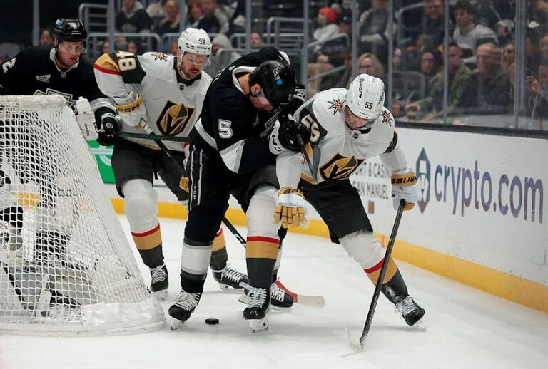 НХЛ: голепад у Нью-Йорку та драма в Лос-Анджелесі