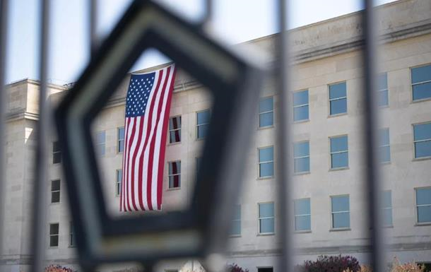 Пентагон інтегрує чатбот Grok у свої мережі