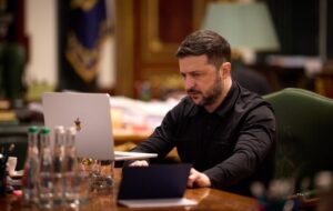 Новини України - Росія заслужила на удари і тиск - Зеленський