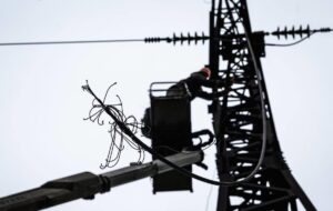 Росіяни пошкодили п’ять енергооб’єктів на Чернігівщині
