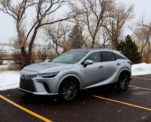 Щедрий подарунок від дружини одеський посадовець Держпродспоживслужби Діордієв став власником новенького Lexus за 2,7 мільйона