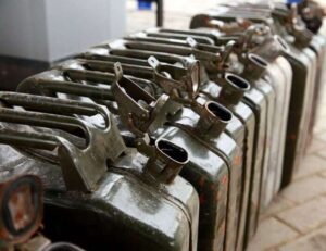 Схема на мільярд Державний оператор тилу переплатив до 130 мільйонів гривень на закупівлі бензину для ЗСУ