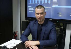 Схема в Солом’янській РДА заступника голови Олександра Смика затримали на торгівлі білими квитками