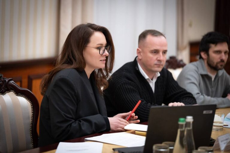 Свириденко зустрілася із представниками операторів мобільного зв’язку