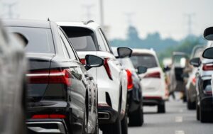 Авто новини - У Китаї продажі нових авто зросли до рекордного рівня