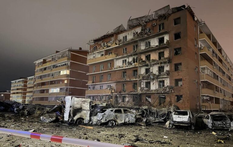 У РФ ракета ППО влучила у багатоповерхівку – OSINT