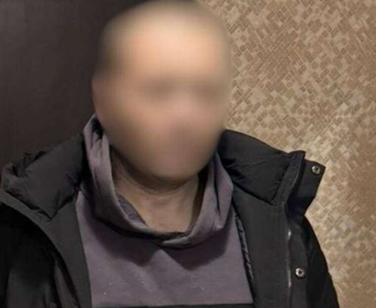 В Києві чоловік намагався продати непридатність до служби за 5200 доларів через зв’язки в ТЦК