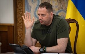 Єрмак поновив право на адвокатську діяльність