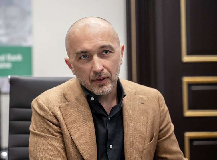 Фільм, якого не існує як голова НБУ Андрій Пишний створив фейкову атаку, щоб захиститися від справжньої критики