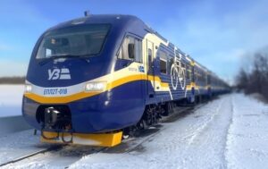 Поїзди у прифронтових регіонах: УЗ зробила заяву