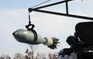 Росія розганяє фейк про “передачу ядерної зброї” Україні