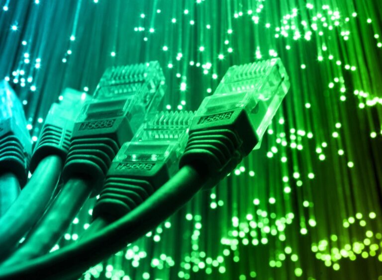 Росія залишила власні села без інтернету – СЗРУ