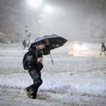 Румунію накрили снігопади: тисячі людей без світла