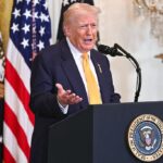 Трамп анонсував жорсткіші мита у відповідь на рішення Верховного суду США