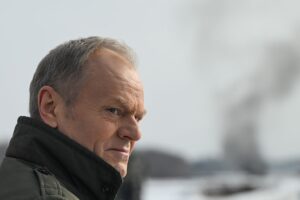 Туск розкритикував “політичний саботаж” Угорщини