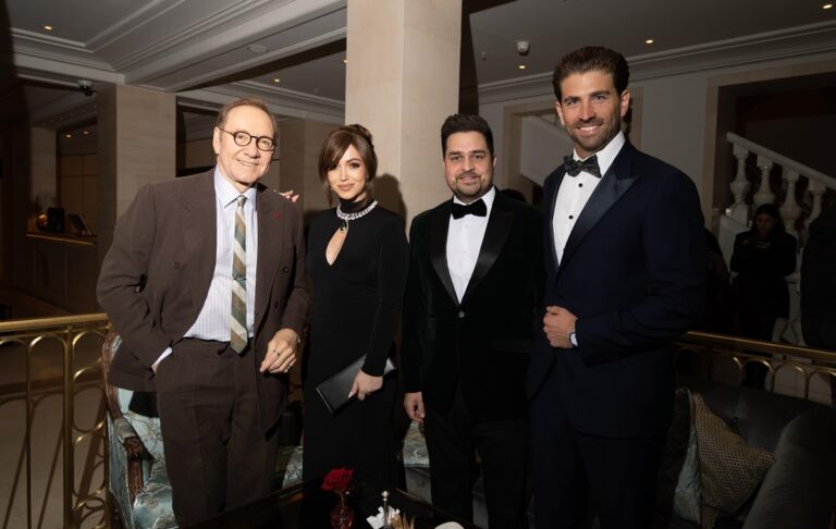 У Берліні відбулася ексклюзивна прем&rsquo;єра The Portal of Force за участю Кевіна Спейсі та Ельвіри Патерсон