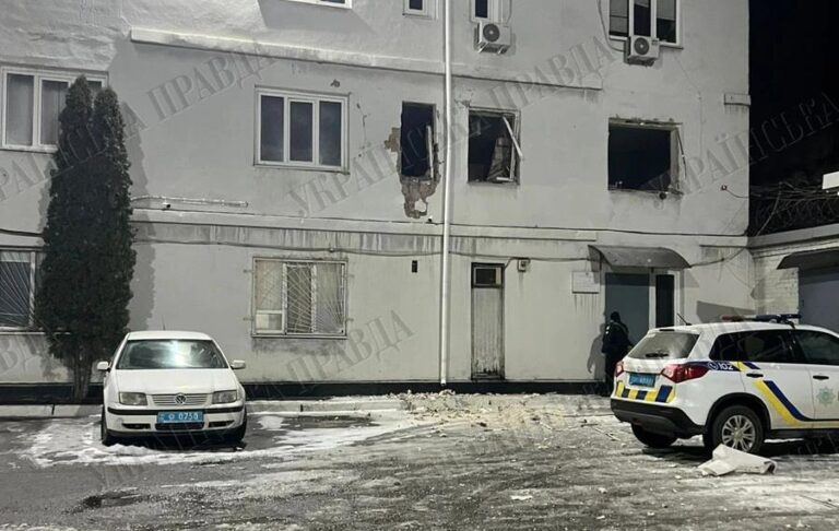 У Дніпрі прогримів вибух у відділку поліції