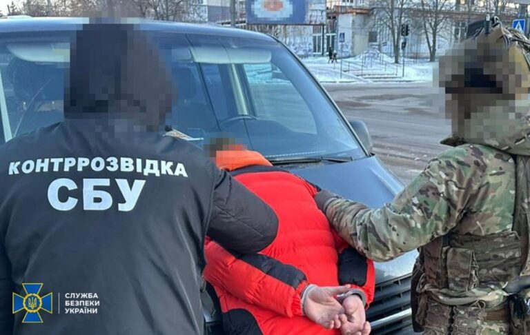 У Кропивницькому попередили замах на посадовця