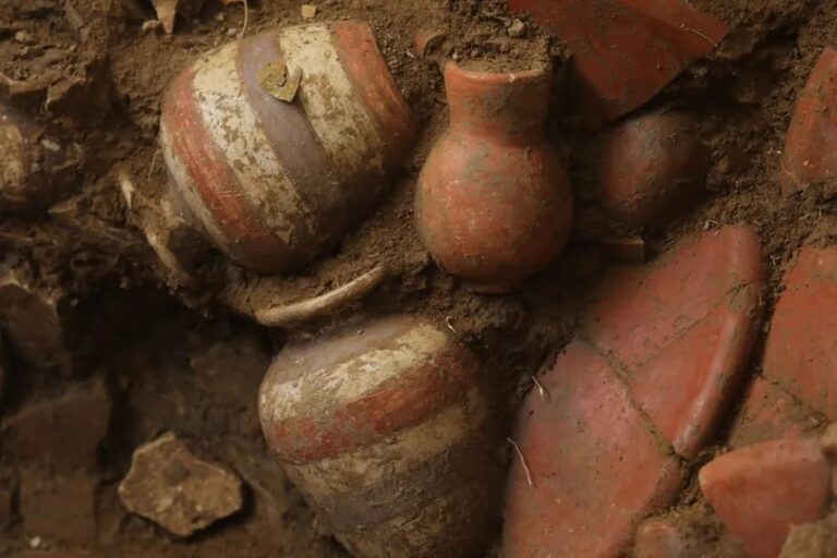 У Панамі знайшли королівську гробницю з золотом віком понад тисячу років